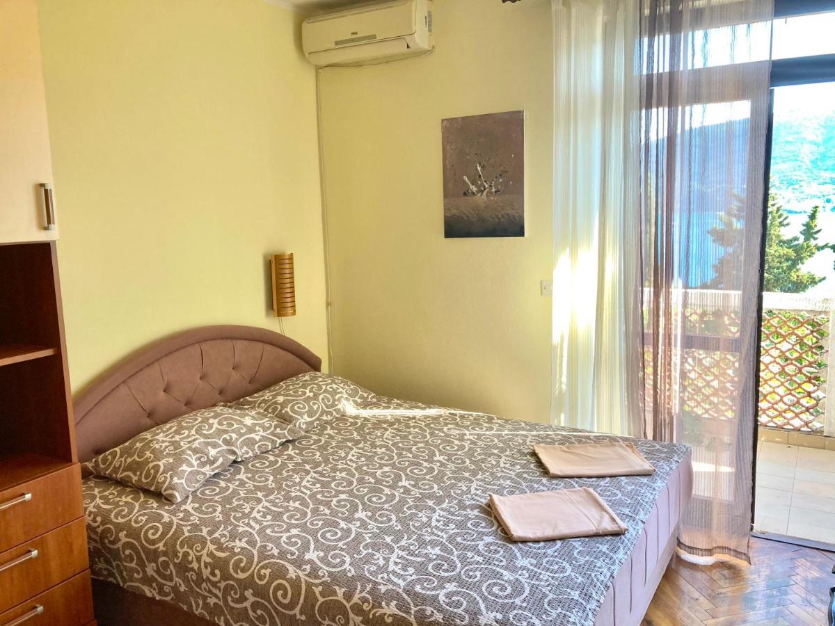 Apartmani Ilic Χέρτσεγκ Νόβι Εξωτερικό φωτογραφία