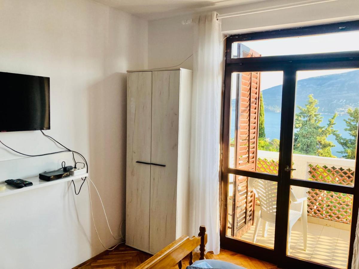 Apartmani Ilic Χέρτσεγκ Νόβι Εξωτερικό φωτογραφία